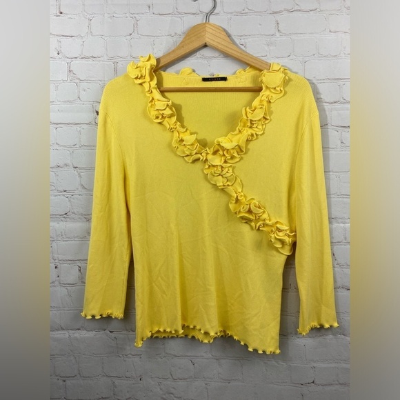 Cyrus Blouse Womens Size Large Sunshine Yellow Stretchy Ruffle Trim V-Neck Top - Picture 1 of 7